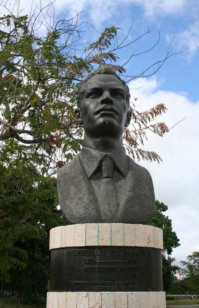 Candido Gonzalez Morales, a member of Fidel's general staff during the revolution. 'A flawless revolutionary' - Che.